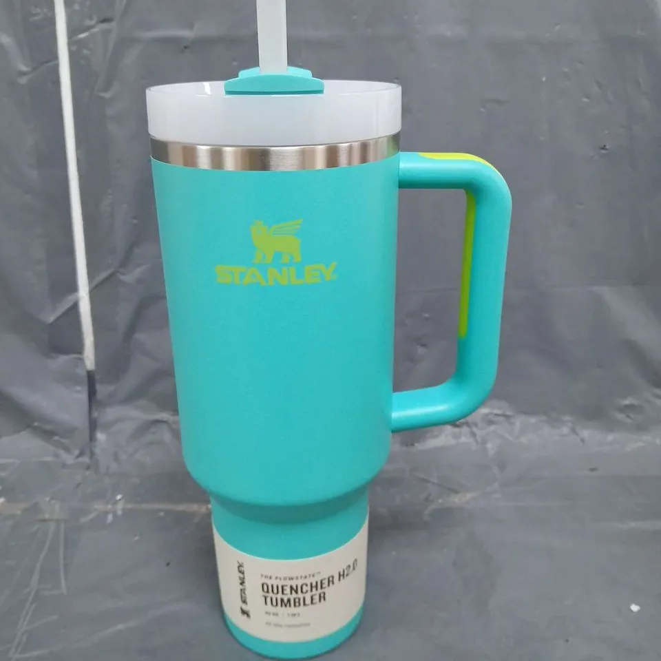 STANLEY QUENCHER 2.0 TUMBLR IN TROPICAL TEAL 1.18L