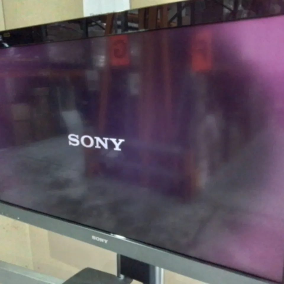 SONY 40" KDL-40EX503 TELEVISION ON UNICOL OXFORD ROLLING TV STAND