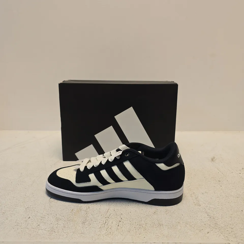 ADIDAS RAPID COURT LOW SNEAKERS – BLACK/WHITE, UK 10.5 (US 11) – BOXED