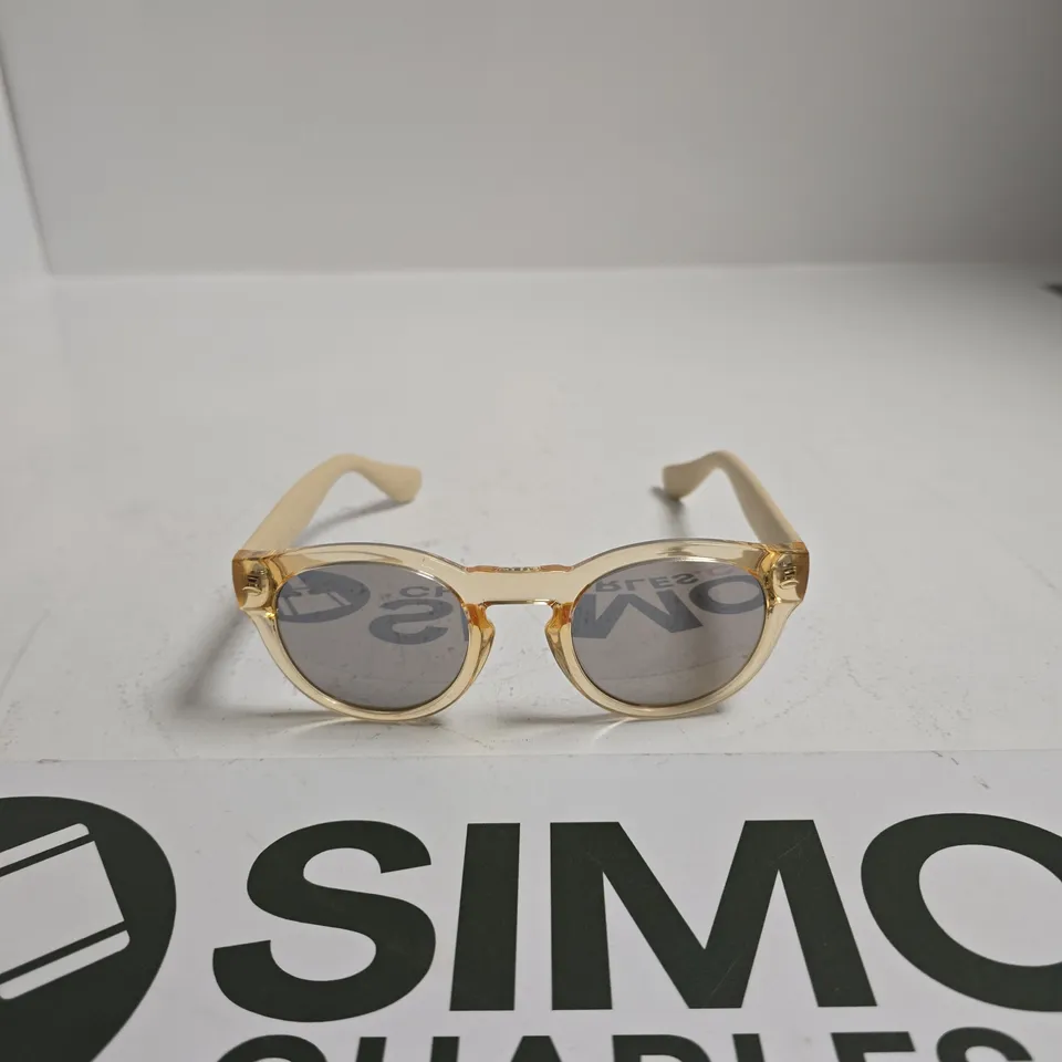 HAVAIANAS TRANCOSO SUNGLASSES – BEIGE/GOLD ROUND FRAME, GREY LENSES