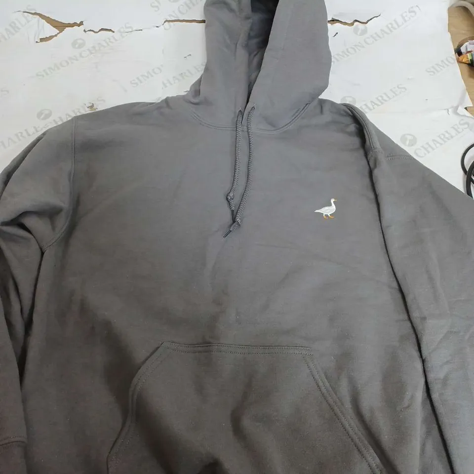 GOOSE & GARNER LIGHT GREY HOODIE - MEDIUM