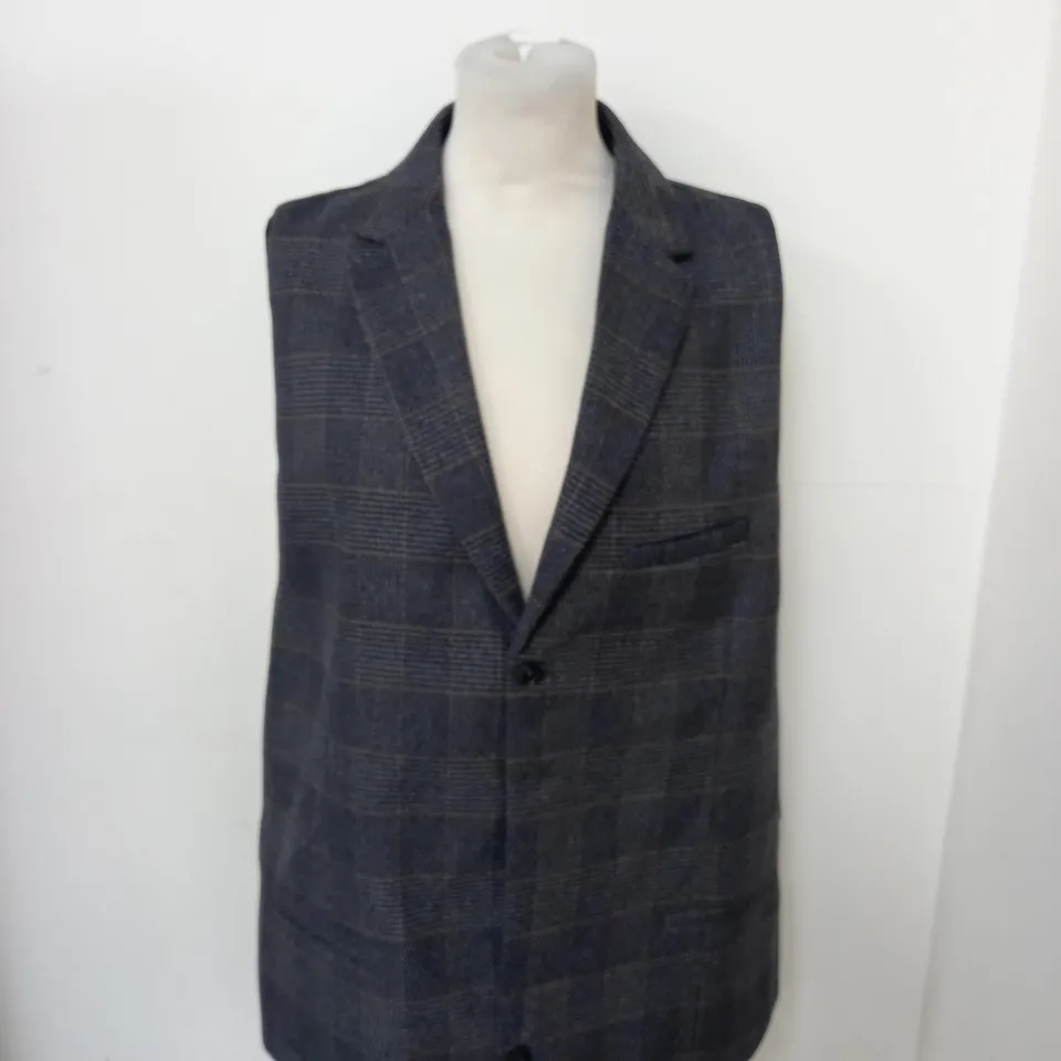 XPOSED LONDON BLAZER JACKET AND WASITCOAT SIZE 50