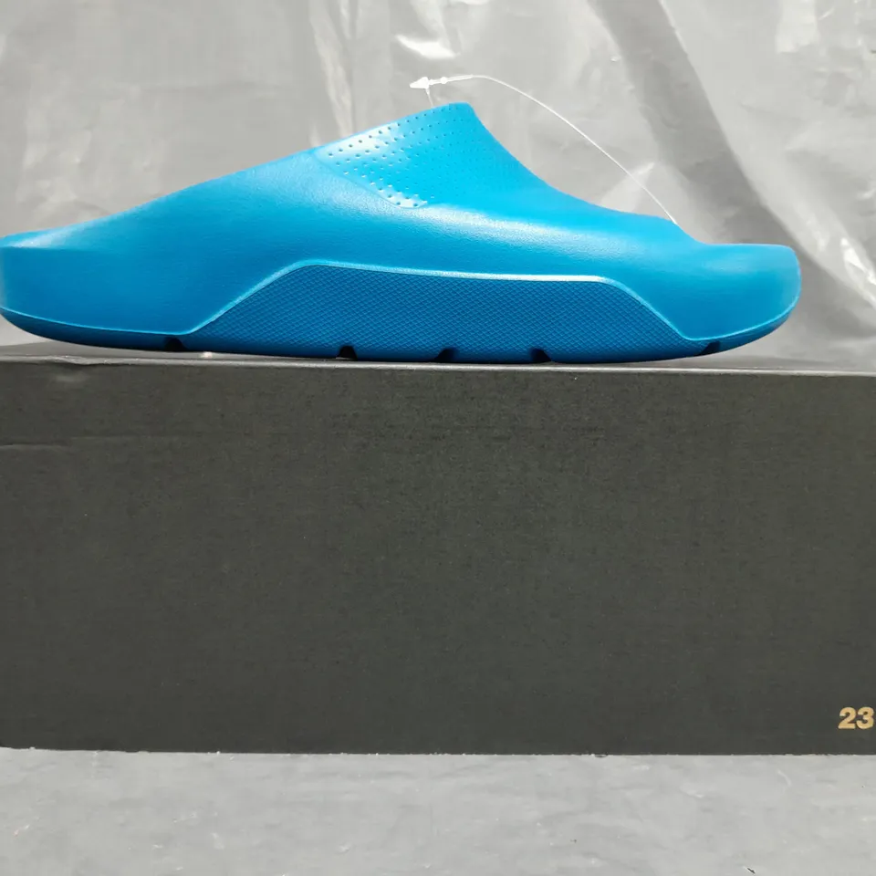 BOXED PAIR OF NIKE JORDAN POST SLIDERS IN INDUSTRIAL BLUE SIZE UK 12