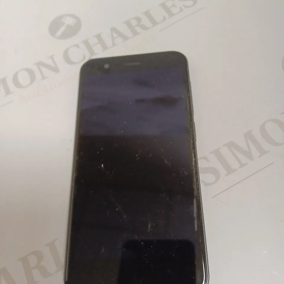 VODAFONE SMART PHONE VFD 600