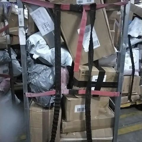 CAGE OF ASSORTED HOUSEHOLD GOODS TO INCLUDE HANDLING TOOLS, GLASS TEA POT AND WALLPAPER 