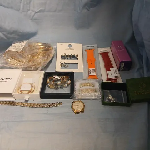 LARGE QUANTITY OF ASSORTED JEWELLERY AND ACCESSORIES