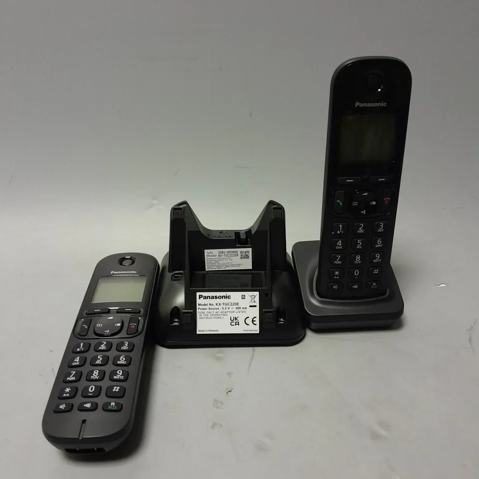 BOXED PANASONIC KX-TGC222 DIGITAL CORDLESS ANSWERING SYSTEM 