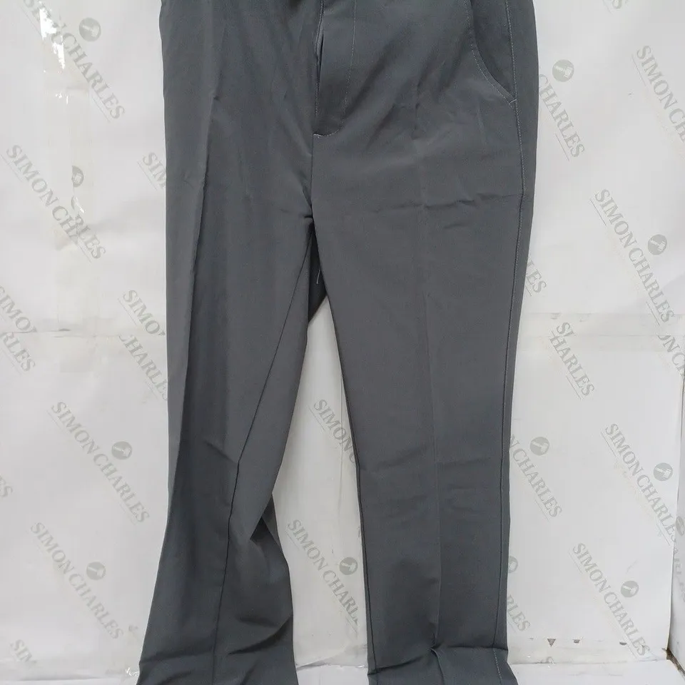 ISLAND GREEN TAPERED STRETCH TROUSERS IN CHARCOAL - SMALL