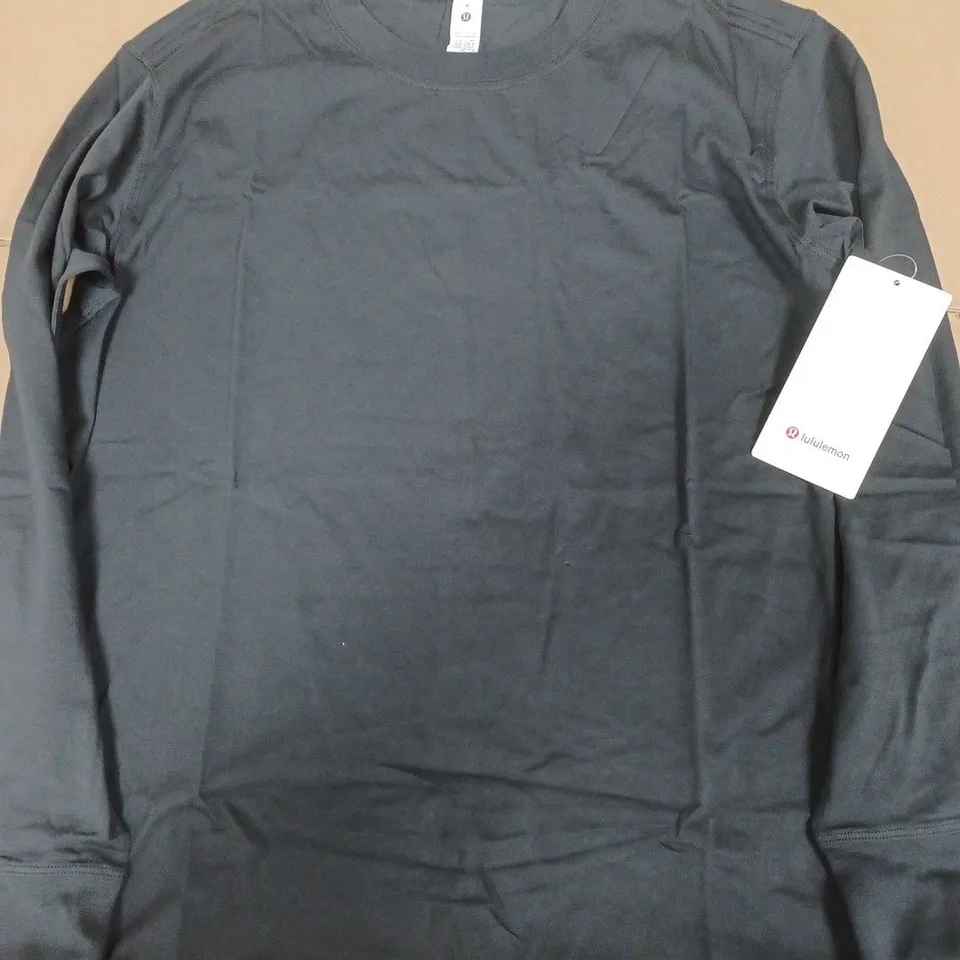 LULULEMON  ALL YOURS LONG SLEEVE T-SHIRT - SIZE 8