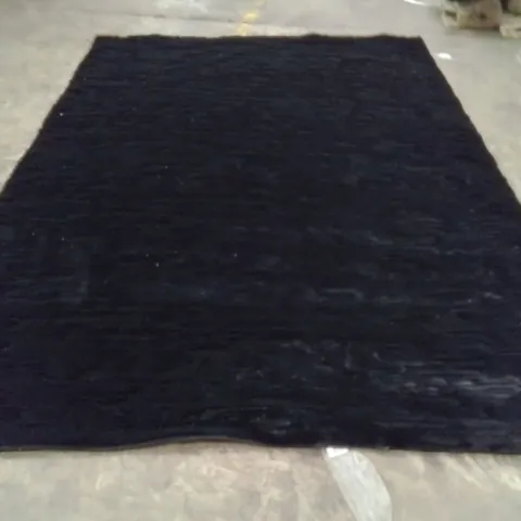 QUALITY DESIGNER AREA RUG - APPROXIMATELY 290X200CM