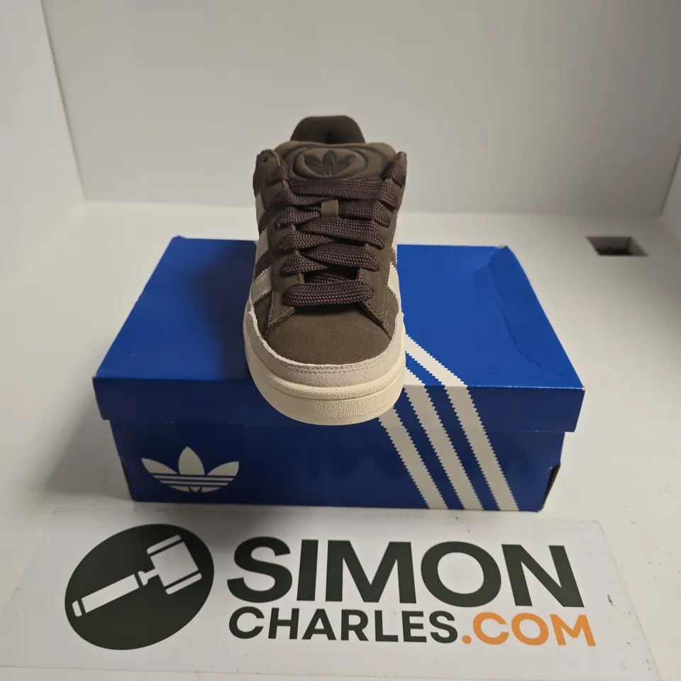 BOXED PAIR OF ADIDAS CAMPUS ST SNEAKERS IN BROWN - UK 8.5