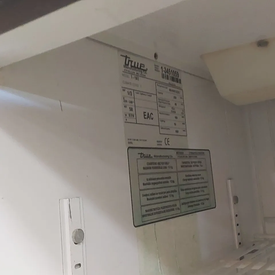 TRUE COMMERCIAL STAINLESS STEEL UPRIGHT FREEZER