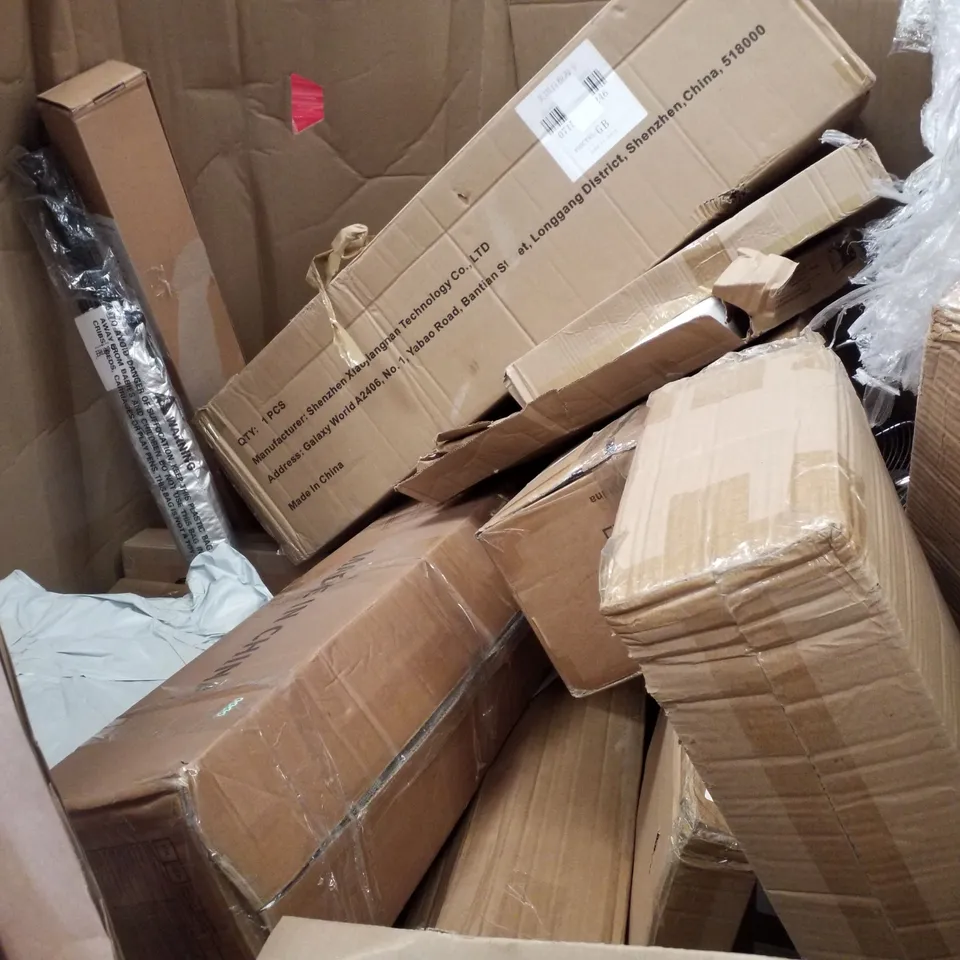 PALLET CONTAINING ASSORTED PRODUCTS INCLUDING TOILET SEAT, 20" FLOOR FAN, TOILET ROLLER HOLDER, TRIPOD WOODEN DISPLAY EASEL & PLEATED PAPER SHADES 