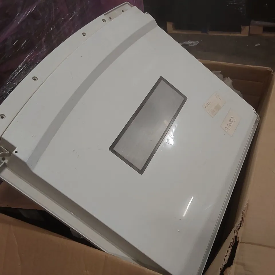 PALLET CONTAINING A LARGE QUANTITY OF ASSORTED CATERING EQUIPMENT PARTS AND OTHER ASSORTED ITEMS