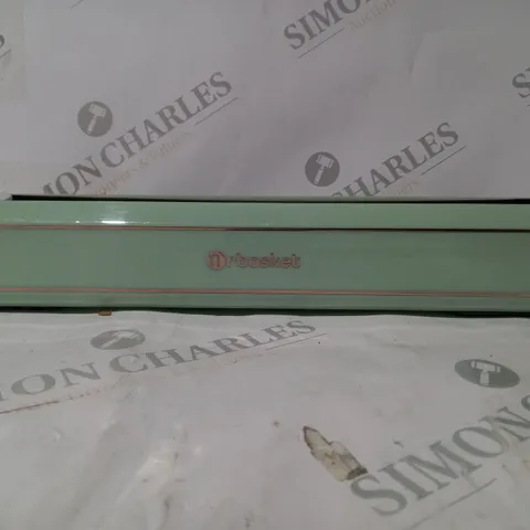 BOXED NRBASKET PLASTIC FILM CUTTER IN MINT GREEN