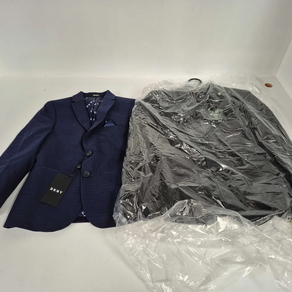 APPROXIMATELY 14 ASSORTED BOYS CLOTHING ITEMS IN VARIOUS SIZES, STYLES & COLOURS TO INCLUDE BRANDS SUCH AS RALPH LAUREN, DKNY, ETC - COLLECTION ONLY