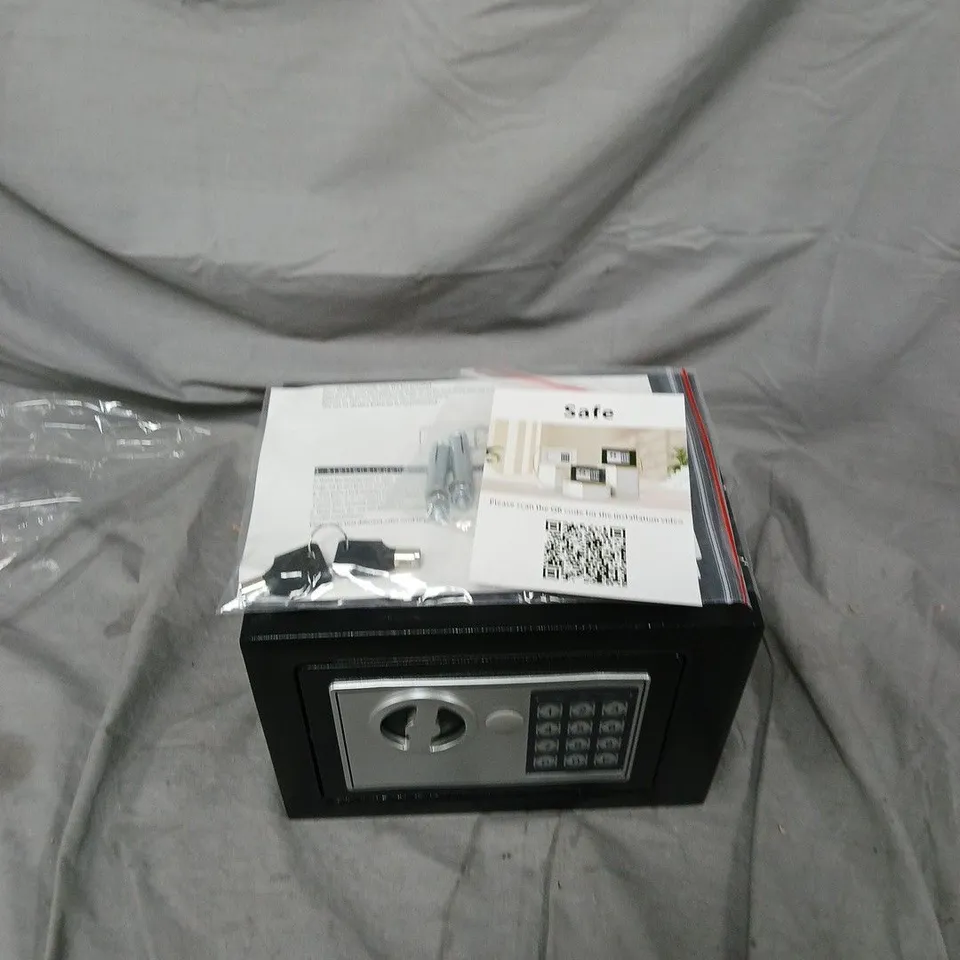 SMALL DIGITAL SAFE WITH KEYPAD LOCK – BLACK STEEL BOX