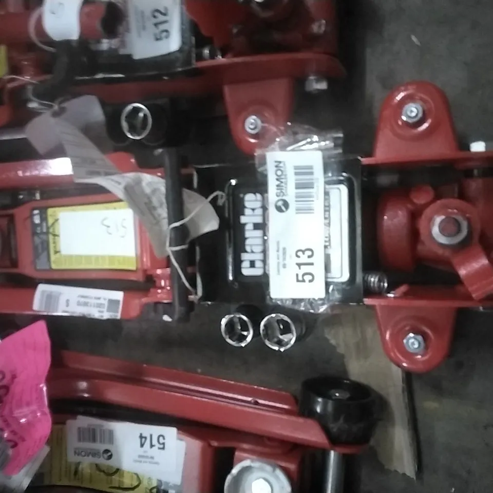 CLARKE CTJ2250LP 2.25 TONNE LOW PROFILE TROLLEY JACK WITH SOCKETS