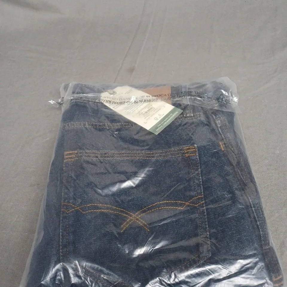 BAGGED FATFACE STRAIGHT FIT JEANS SIZE 32"