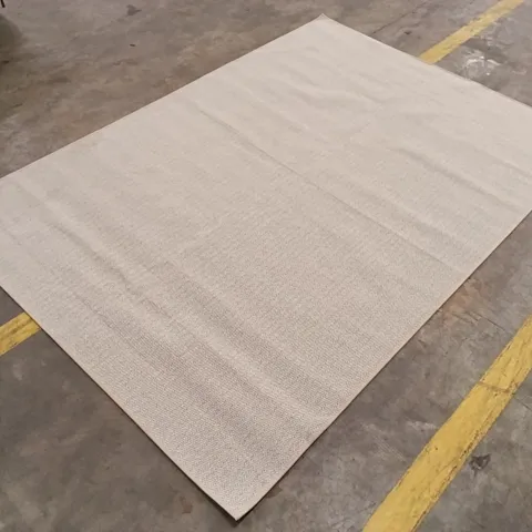 QUALITY DESIGNER AREA RUG - APPROXIMATELY 230CM X 160CM