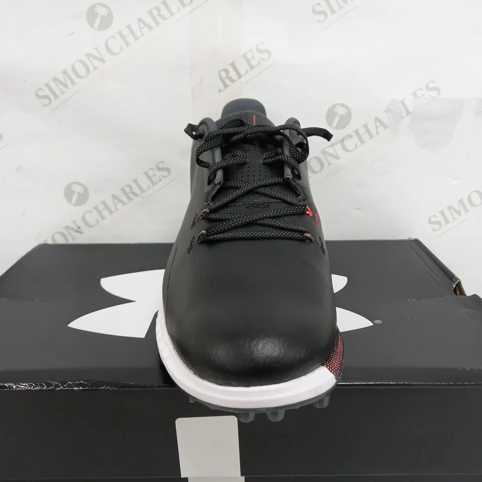 BOXED PAIR OF UNDER ARMOUR UA HOVR DRIVE SL WIDE SHOES IN BLACK - UK 10
