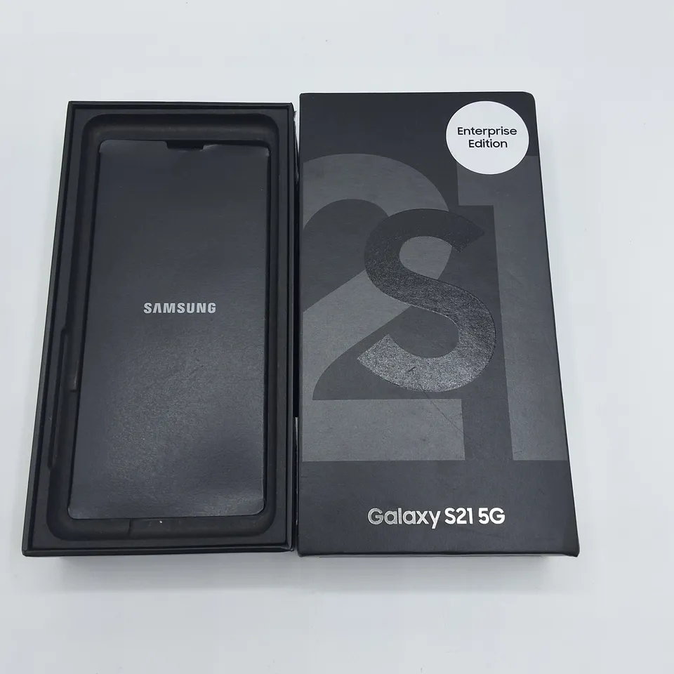 BOXED SAMSUNG GALAXY S21 5G 8/128GB IN PHANTOM GRAY