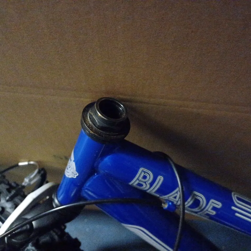 BLADE SONIC CHILDRENS BIKE - BLUE COLLECTION ONLY