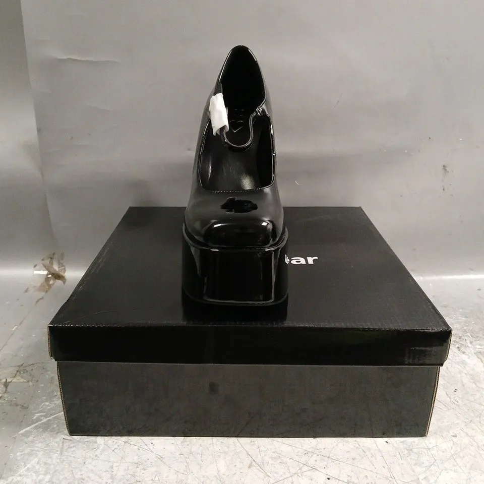 BOXED PAIR OF KOI PLATFORM BLOCK HEELS IN BLACK SIZE UK 7
