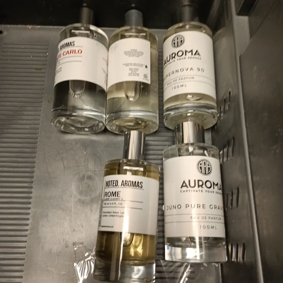 LOT OF 10 ASSORTED UNBOXED EAU DE PARFUMS TO INCLUDE AUROMA 100ML, VENOM BLACK OPIUM AND NOTED AROMAS
