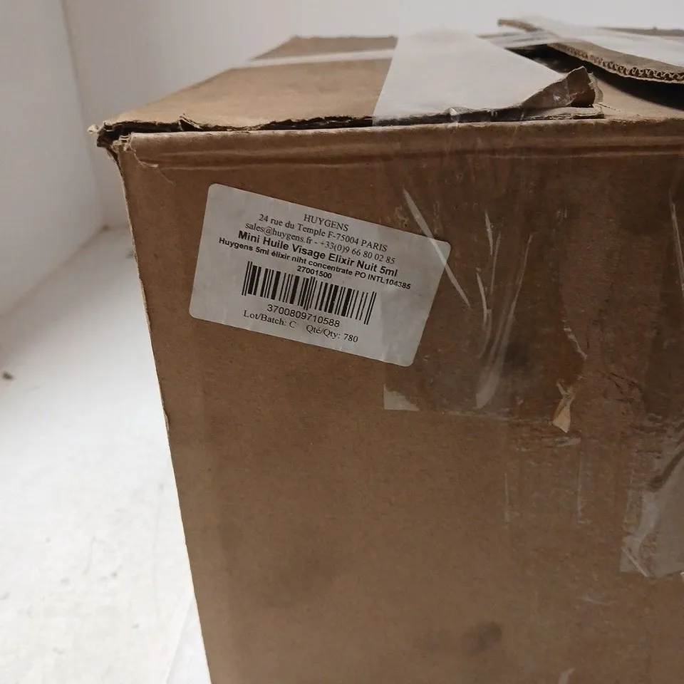 BOX OF APPROXIMATELY 700 X MINI HUILE VISAGE ELIXIR NUIT 5ML