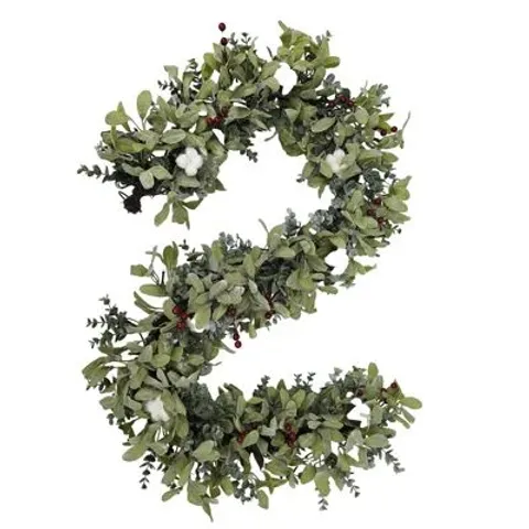 BOXED EUCALYPTUS BERRY 6FT GARLAND WITH 100 8 FUNCTION LIGHTS