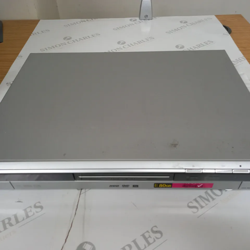 SONY DVD RECORDER RDR-HXD560