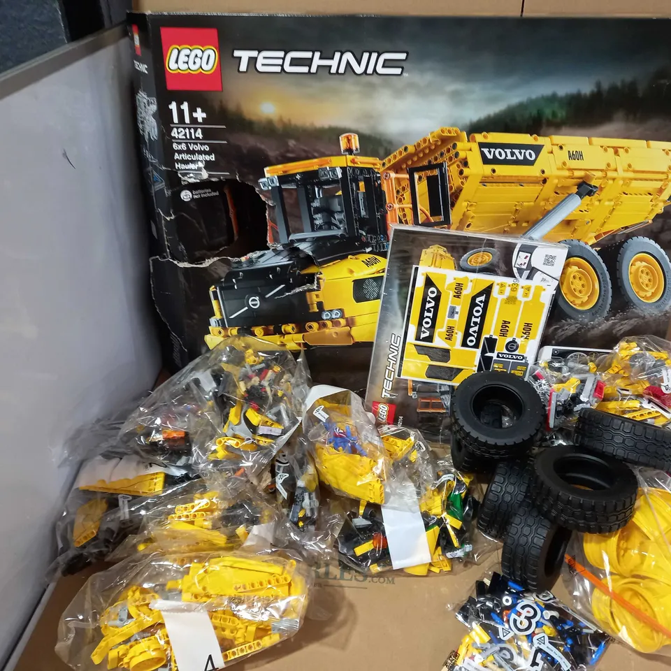 LEGO TECHNIC 42114 6X6 VOLVO ARTICULATED HAULER 