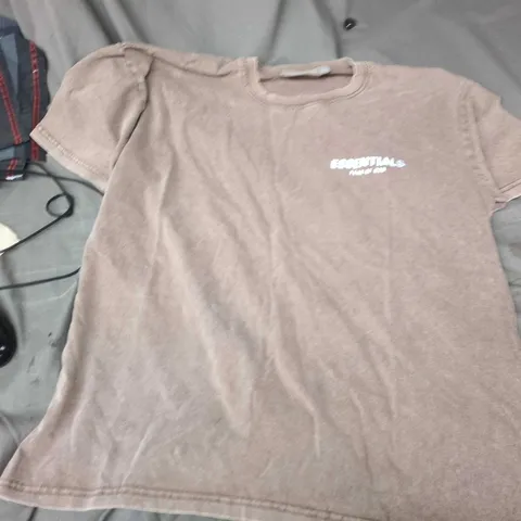 ESSENTIALS T-SHIRT – BROWN, SIZE L