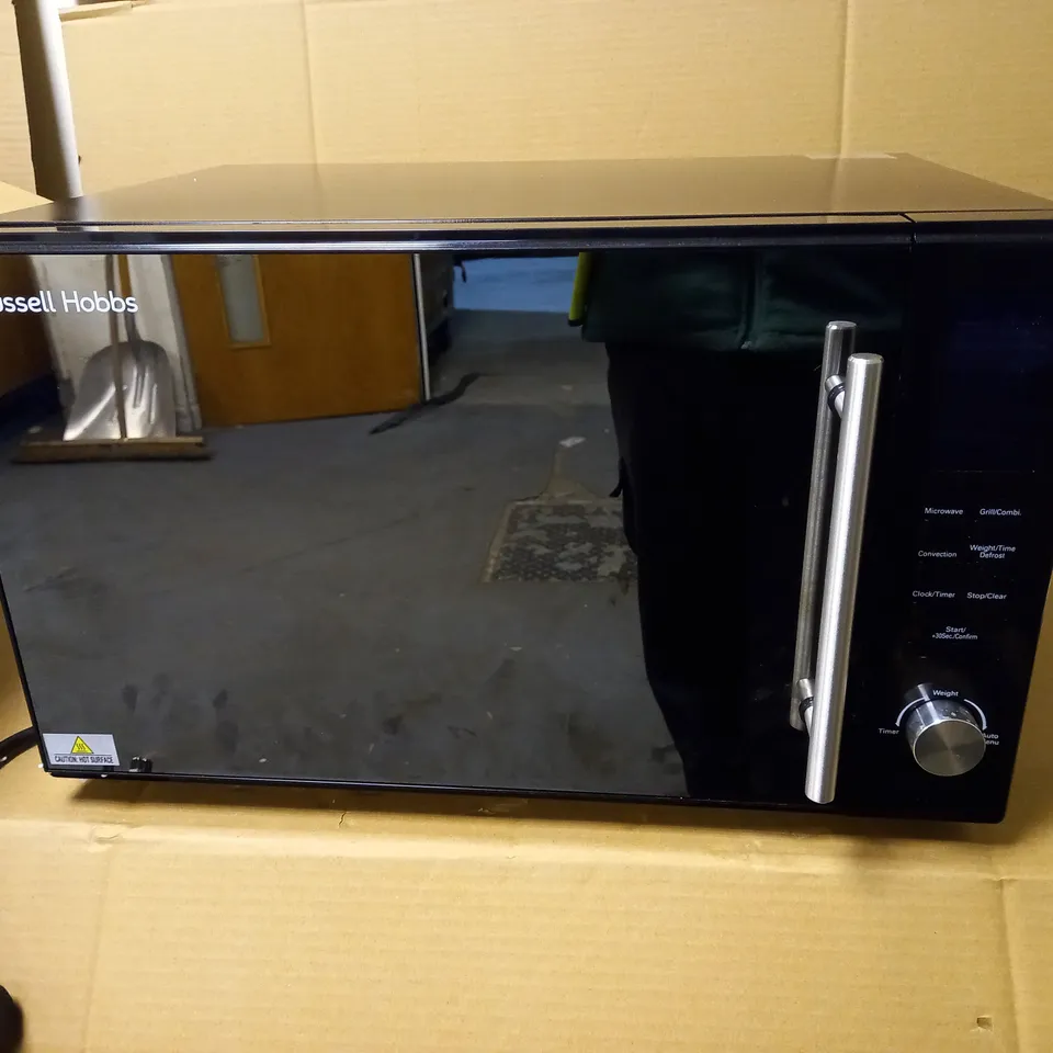 RUSSELL HOBBS FAMILY PLUS COMBINATION MICROWAVE