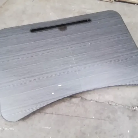 BOXED TRAY TABLE