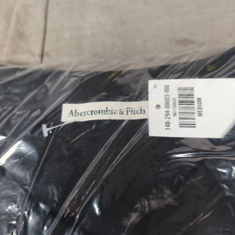 BAGGED ABERCROMBIE AND FITCH BLACK DRESS - SIZE M