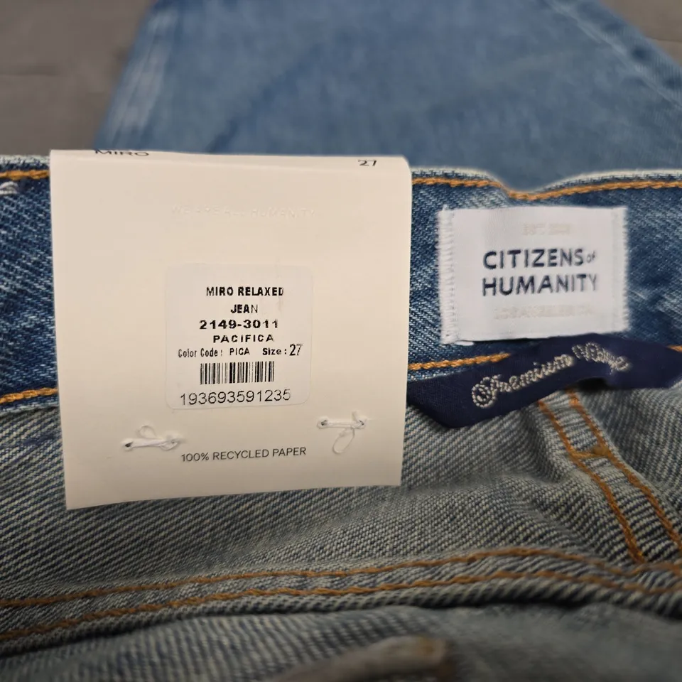 CITIZENS OF HUMANITY MIRO RELAXED JEANS – LIGHT BLUE DENIM, SIZE 27