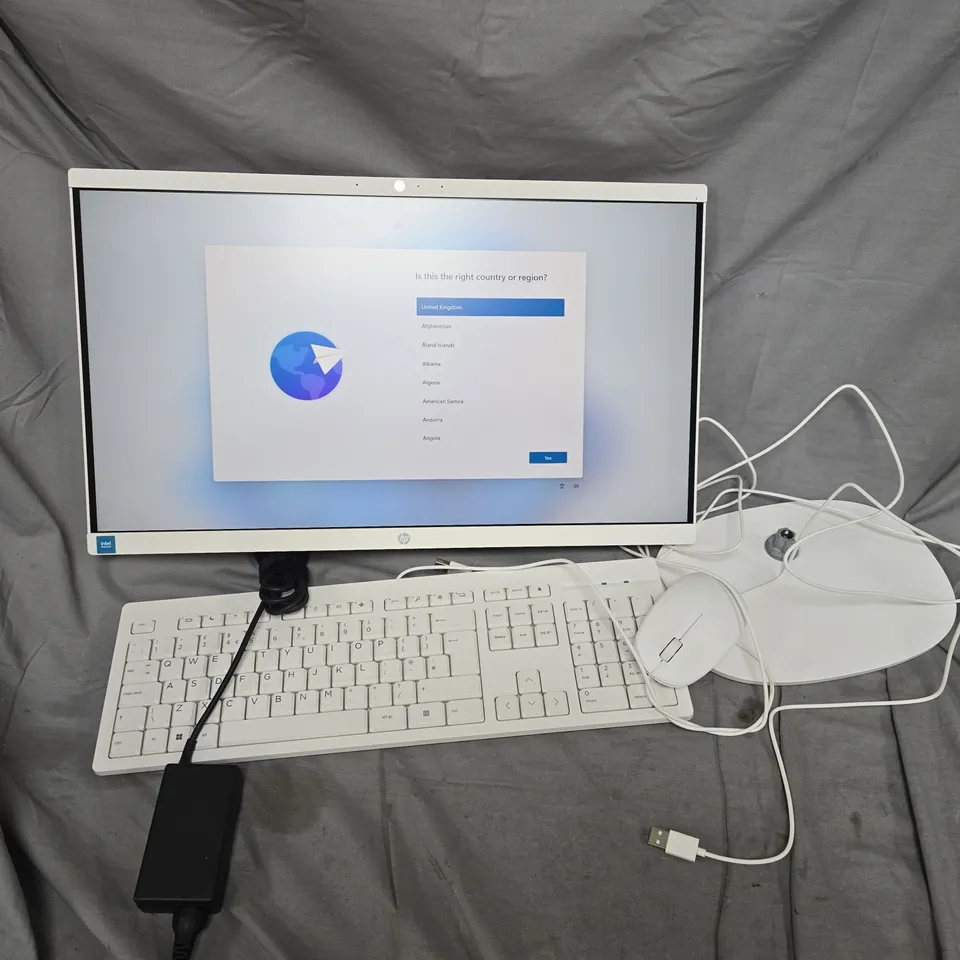 HP 21.45 ALL IN ONE DESKTOP PC