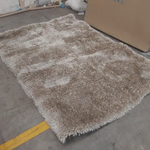 QUALITY DESIGNER AREA RUG - APPROXIMATELY 230 x 160cm