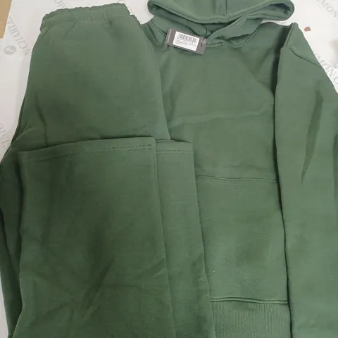 BOOHOO MAN OVERSIZED BOXY TRACKSUIT IN GREEN - M