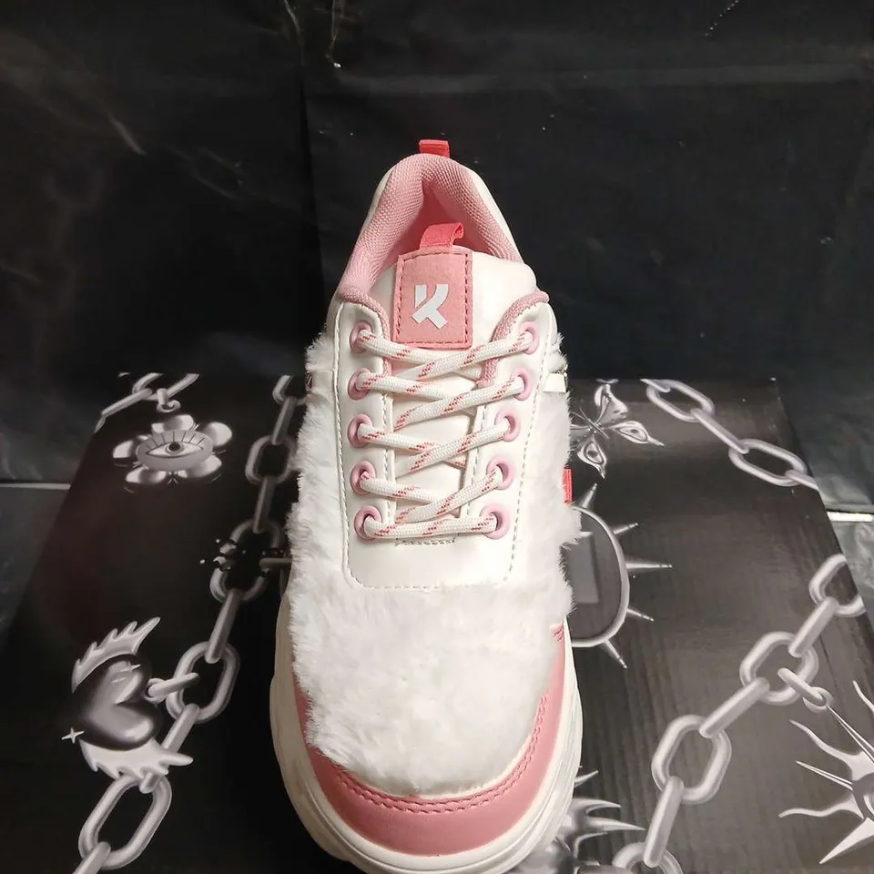BOXED PAIR OF KOI KAWAII CRYPTID CHAIN TRAINERS – UK SIZE 3