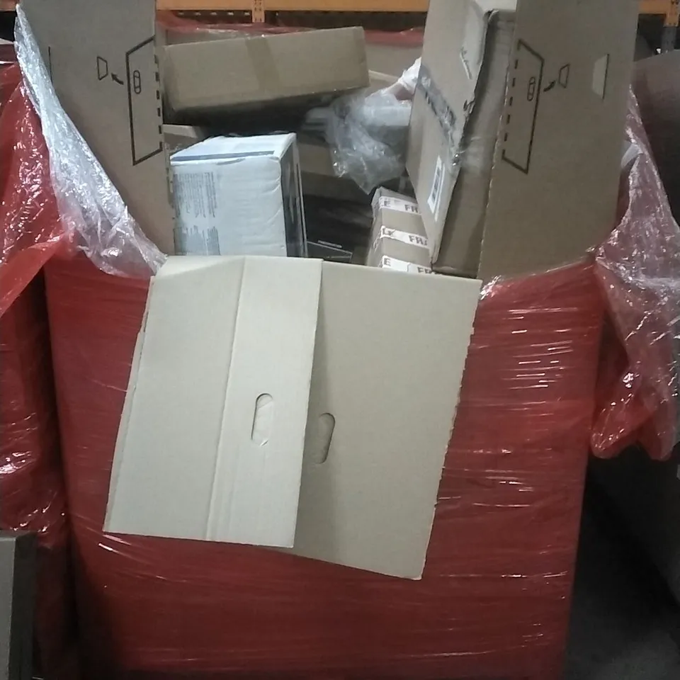 PALLET OF HOUSEHOLD ITEMS TO INCLUDE GAMING MOUSE PAD, HOTWHEELS RACER VERSE, FROZEN II CASTLE PLAYSET, BOOSTER SEAT AND OTHER ASSORTED ITEMS...