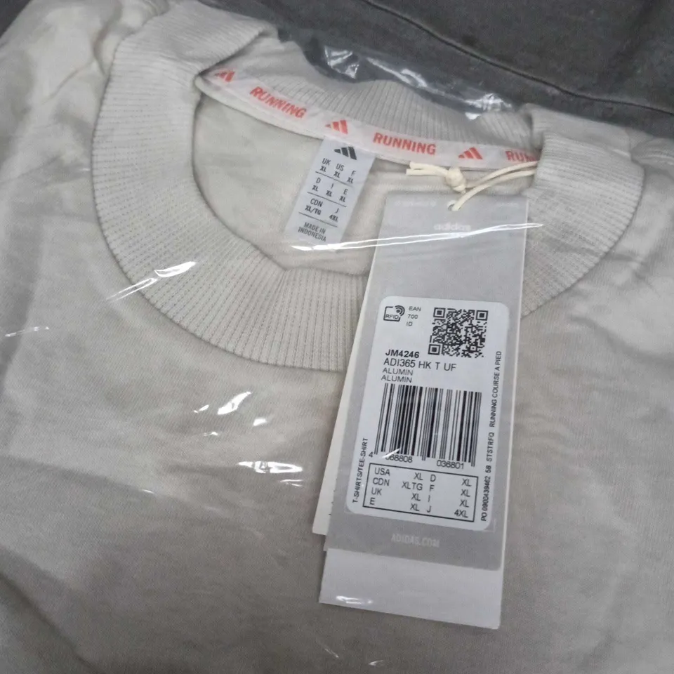ADIDAS RUNNING TOP – LIGHT GREY, UK L (US XL) 