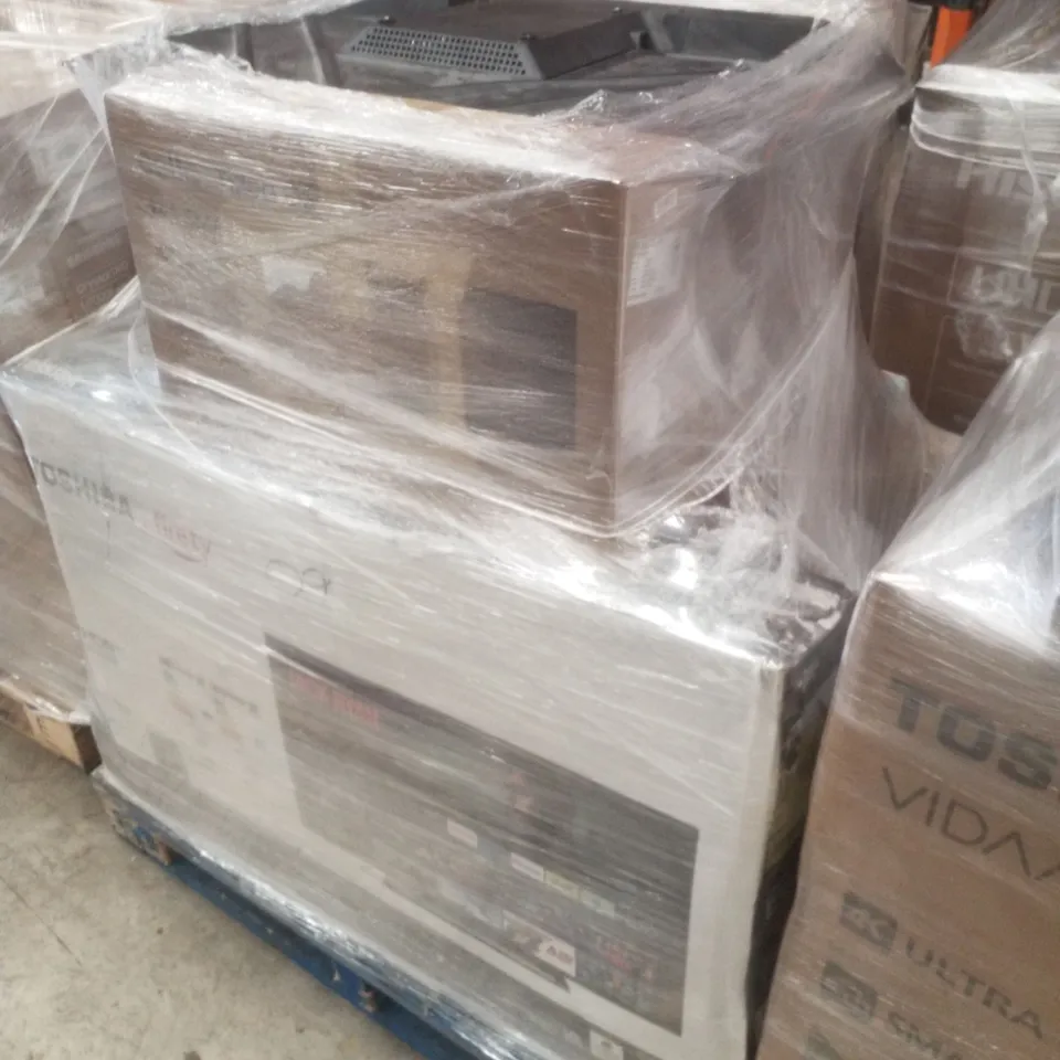PALLET CONTAINING APPROXIMATELY 15 ASSORTED DAMAGED TVS