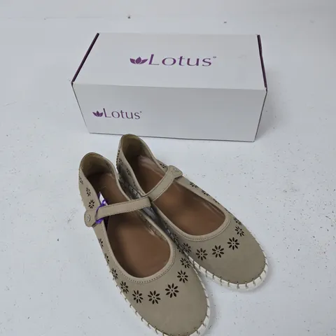 LOTUS AURELIA ULS566 NATURAL WOMEN’S SHOES – UK 7