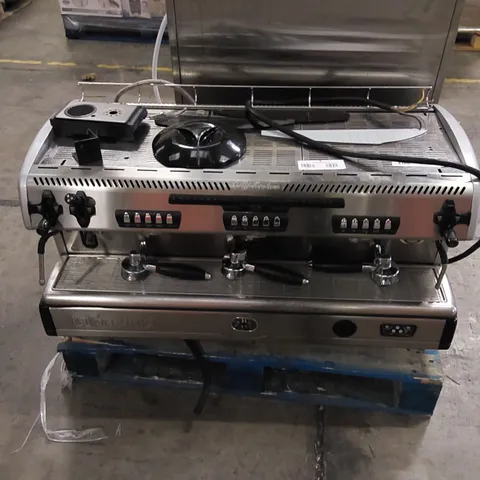 LA SPAZIALE S5 3-GROUP COMMERCIAL ESPRESSO COFFEE MACHINE