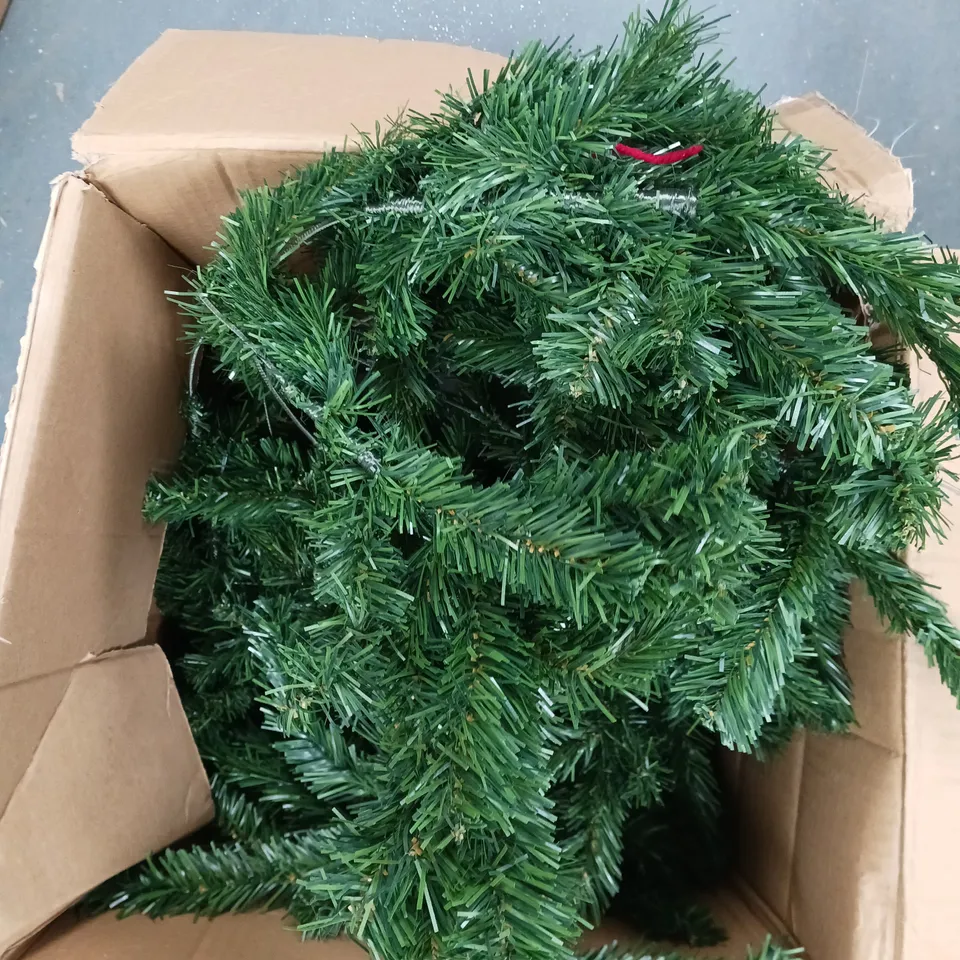 5FT FAUX CANADIAN PINE GREEN CHRISTMAS TREE 