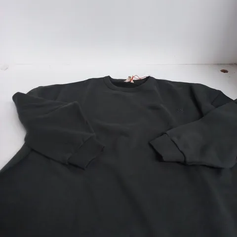 L&Y BLACK SWEATSHIRT, SIZE L