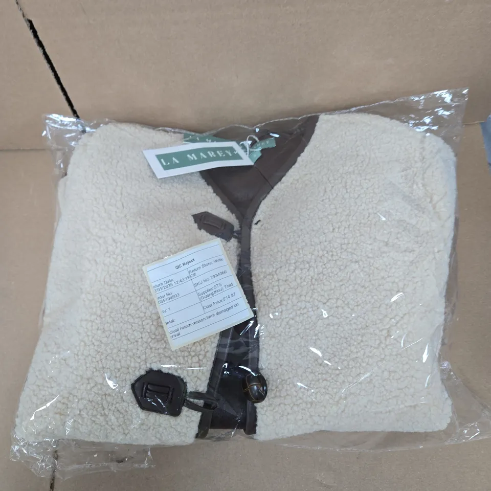 LA MAREY CREAM FAUX SHEARLING BELTED JACKET - S